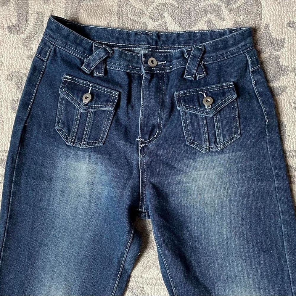 Flared jeans